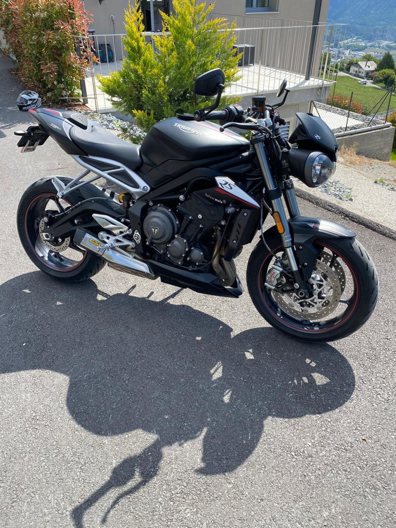 Triumph Street triple RS