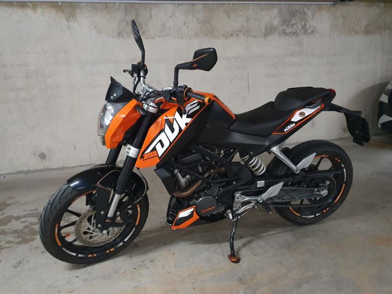 KTM Duke 200