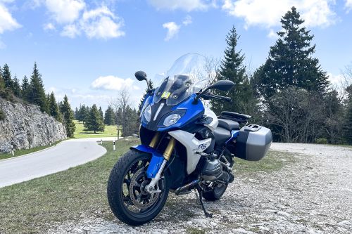 BMW R1200RS