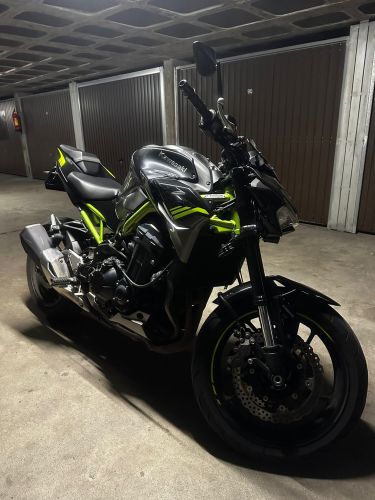 Kawasaki Z900