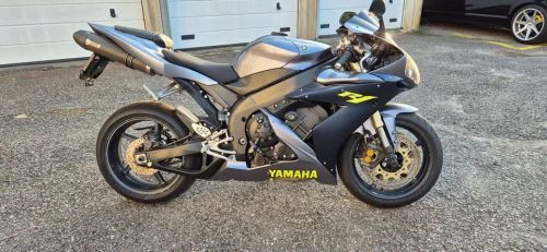 Yamaha Yamaha R1